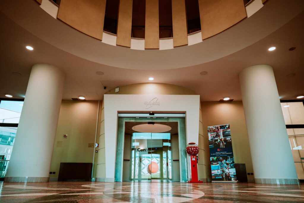 Center-Tower-Chisiamo-42